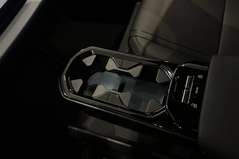 Volvo EX30 Twin Motor Performance bilde 19