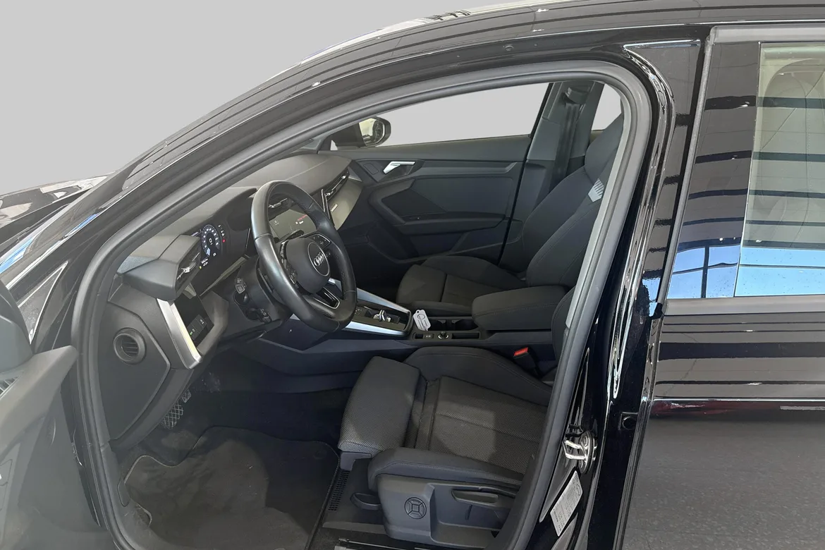 picture of a car