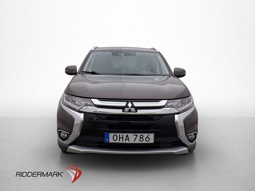 Bild 2 av Mitsubishi Outlander 2.0 MIVEC 7-Sits Kamera Adaptiv-Fart
