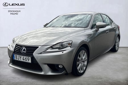 Lexus IS 300h Executive Navi P-sensorer Dragkrok