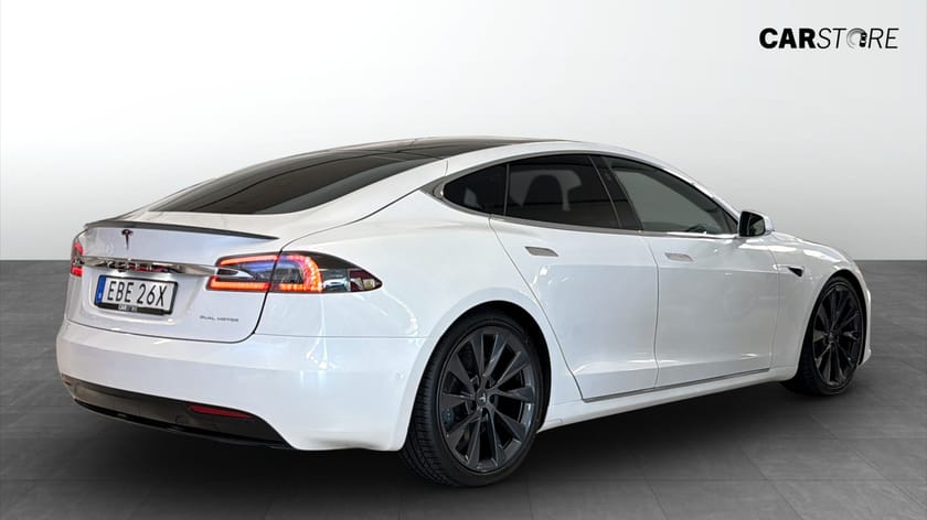 Bild 2 av Tesla Model S Long Range AWD / Glastak / Kamera