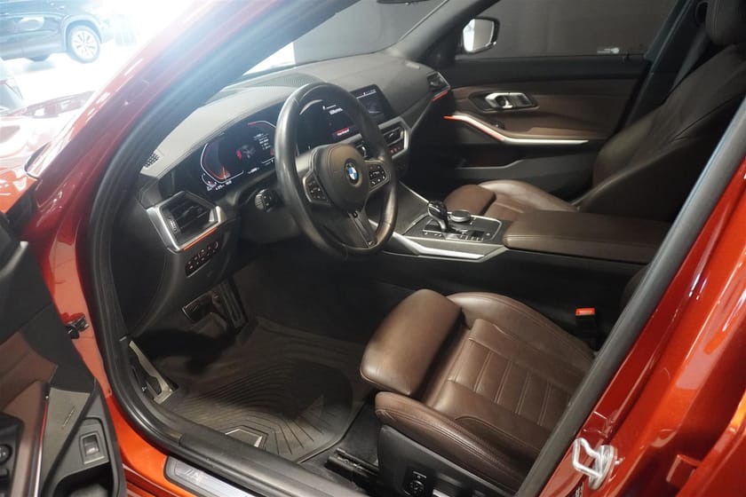 Bild 2 av BMW 330d Sedan
