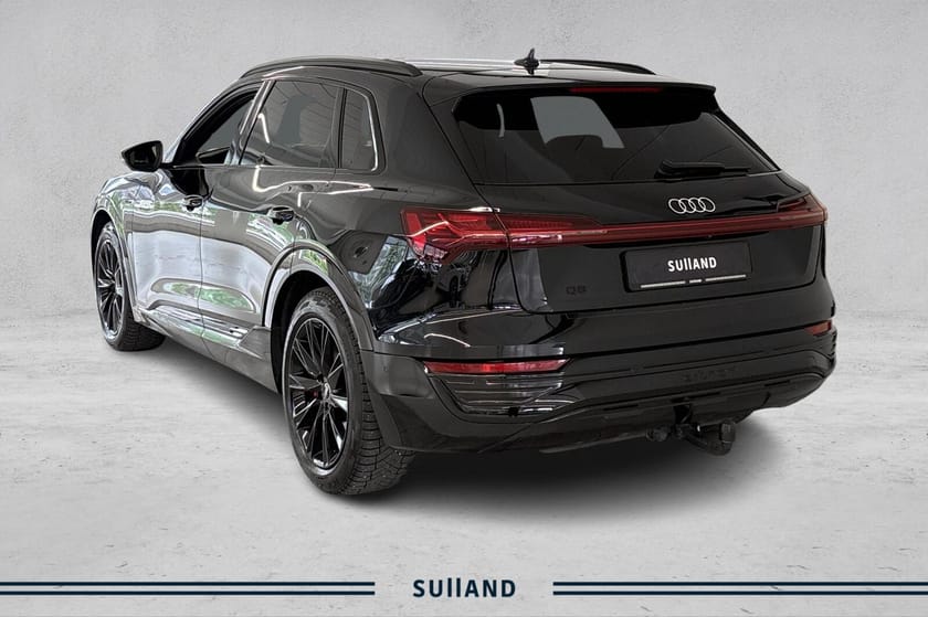 Bilde 3 av Audi Q8 55 e-tron quattro advanced plus