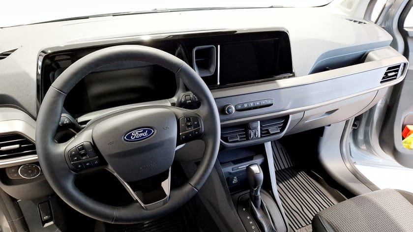 Bild 4 av Ford Transit Courier 1.0 EcoBoost DCT, 125hk