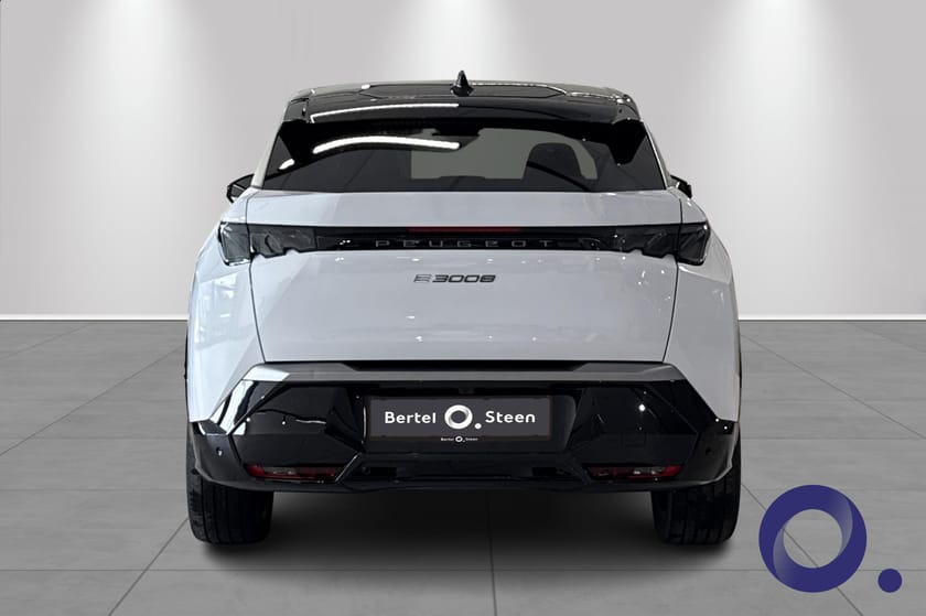 Bilde 4 av Peugeot E-3008 GT Panoramatak Tilhengerfeste