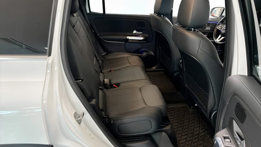 Bild 5 av Mercedes-Benz EQB 250+ Prog. Line|Värmare|Kamera|Skinn SOH 98,8 %