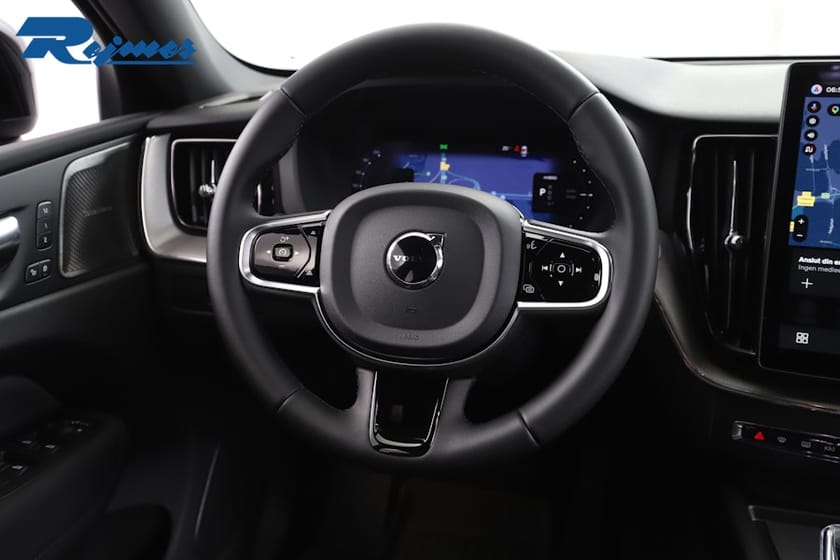 Bild 4 av Volvo XC60 T6 Plus Black Nordic Edition