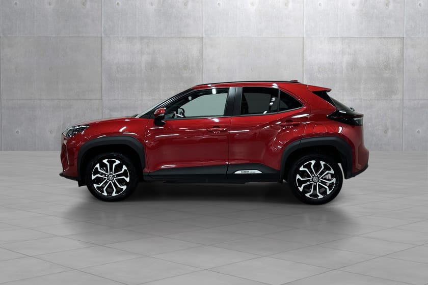 Bilde 2 av Toyota Yaris Cross Hybrid 115 AWD-i SUV 5d 1,5 Bensin Automat Active Tech