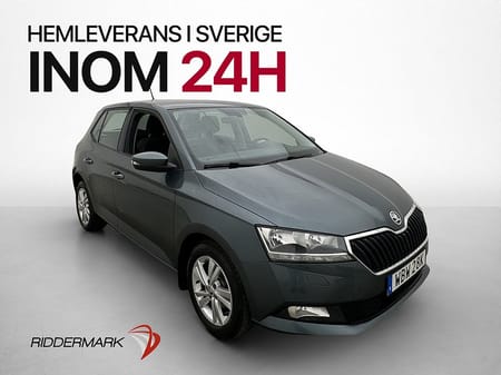 Škoda Fabia Skoda 1.0 TSI Style CarPlay Sensorer 0.45l/mil Få bruk