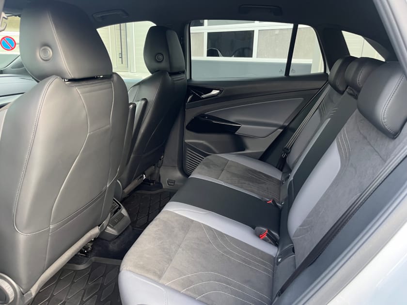 Bilde 2 av Volkswagen ID.4 Pro Performance 77kwh 204 hk