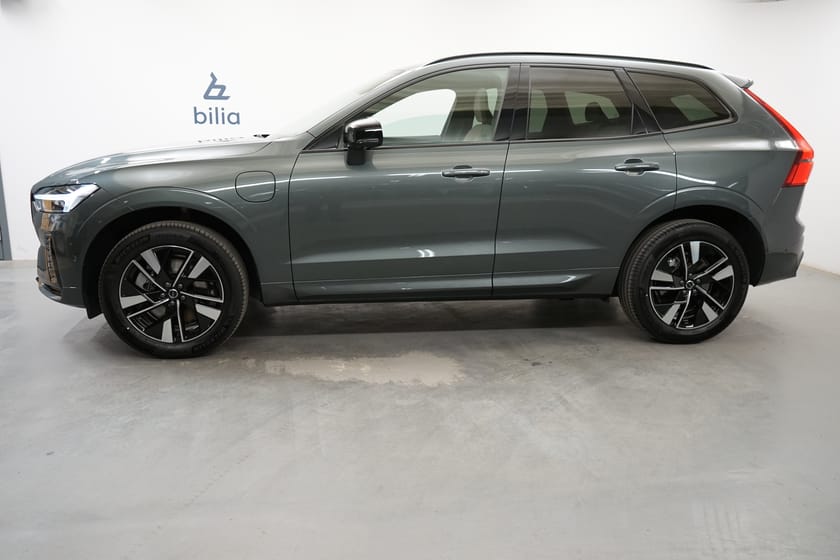 Bild 2 av Volvo XC60 T6 Plus Dark Nordic Edition, Navigation, Taklucka, HarmanKardon PremiumSound