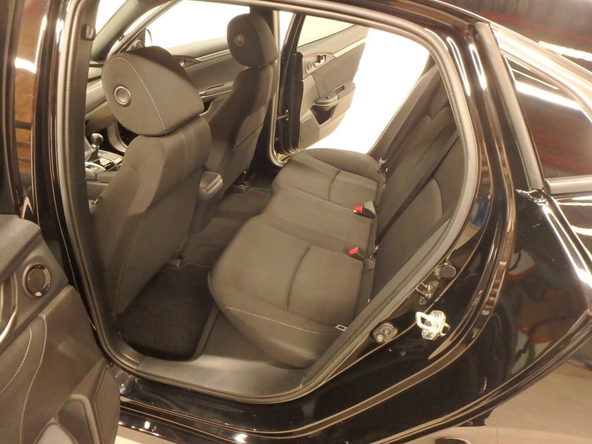 Bild 5 av Honda Civic 5-dörrar 1.0 Elegance Euro 6 Nybytt kamrem