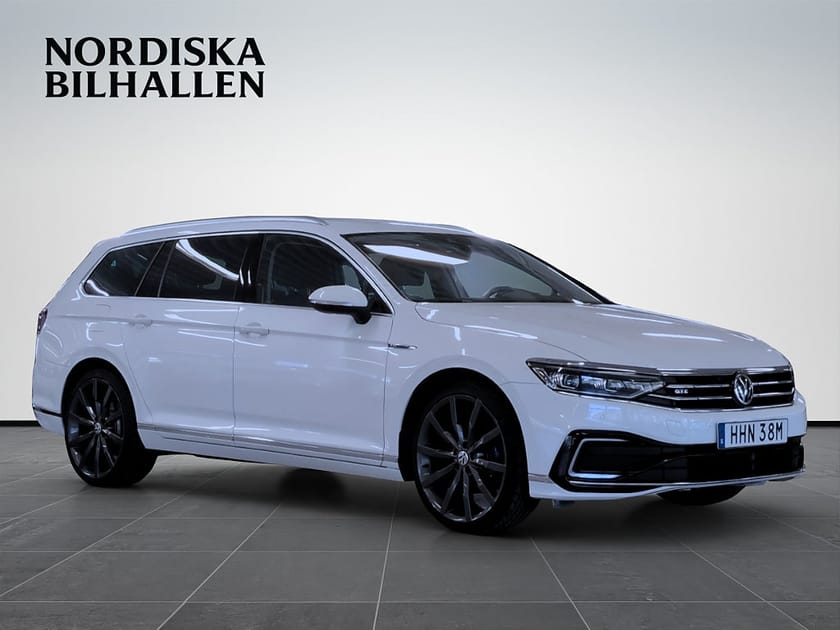 Bild 1 av Volkswagen Passat Sportscombi GTE