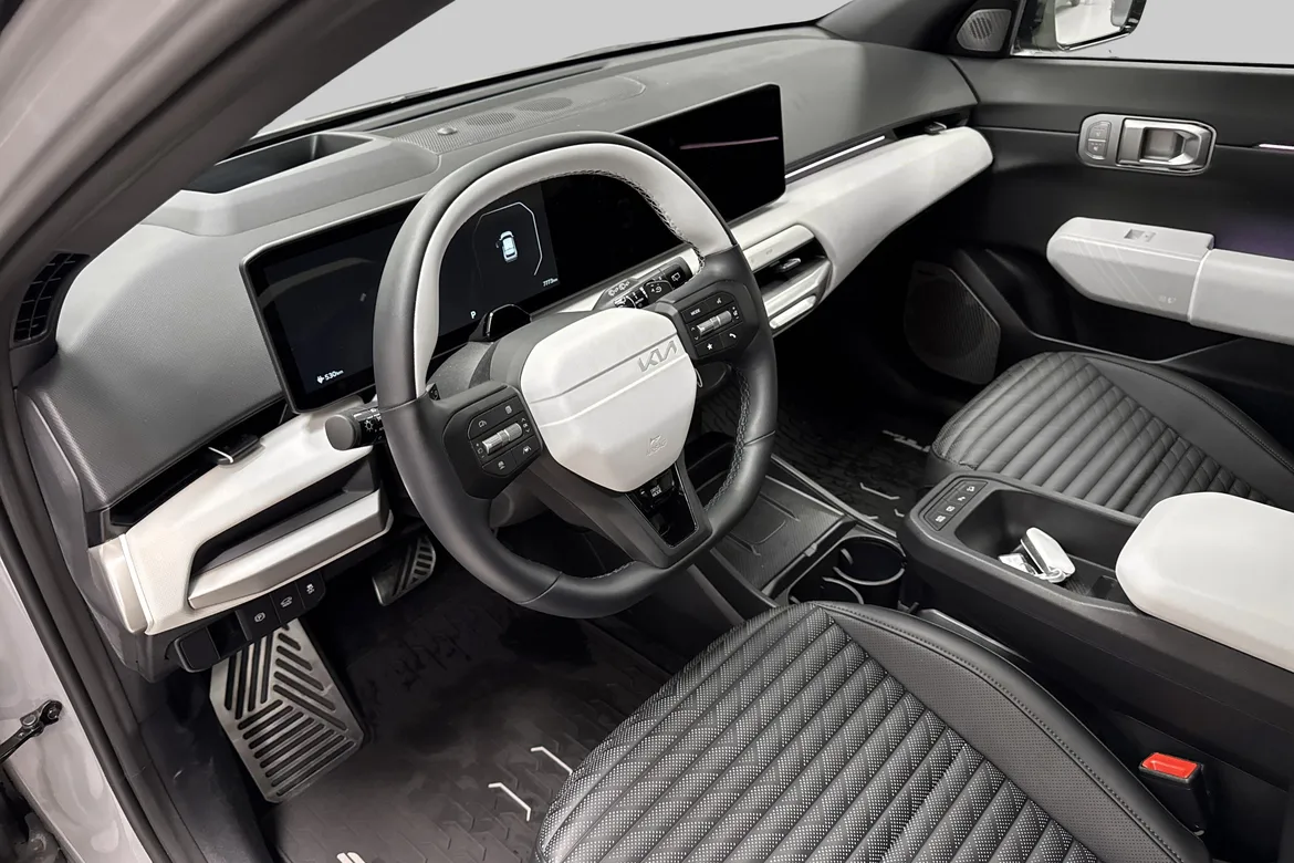 picture of a car