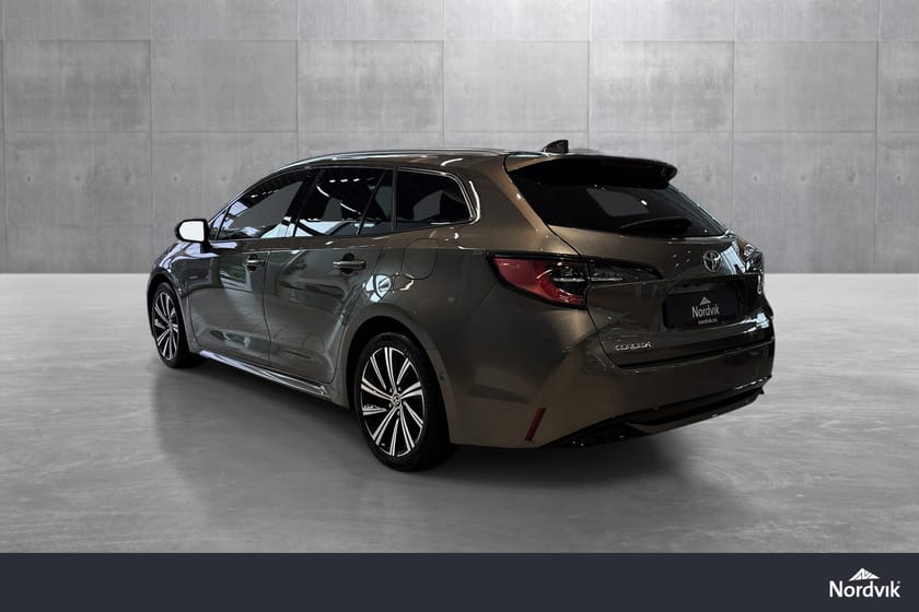 Bilde 3 av Toyota Corolla Touring Sports Hybrid 2.0l 184HK / Oppgradert Multimedia / Apple Carplay