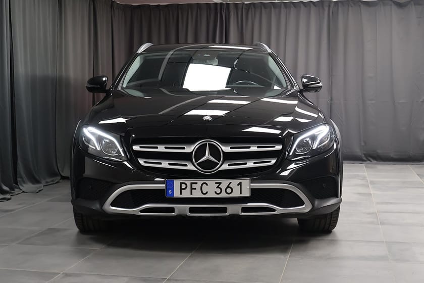 Bild 3 av Mercedes-Benz E 220 d 4MATIC All-Terrain AIRMATIC Värmare 360 dragkrok