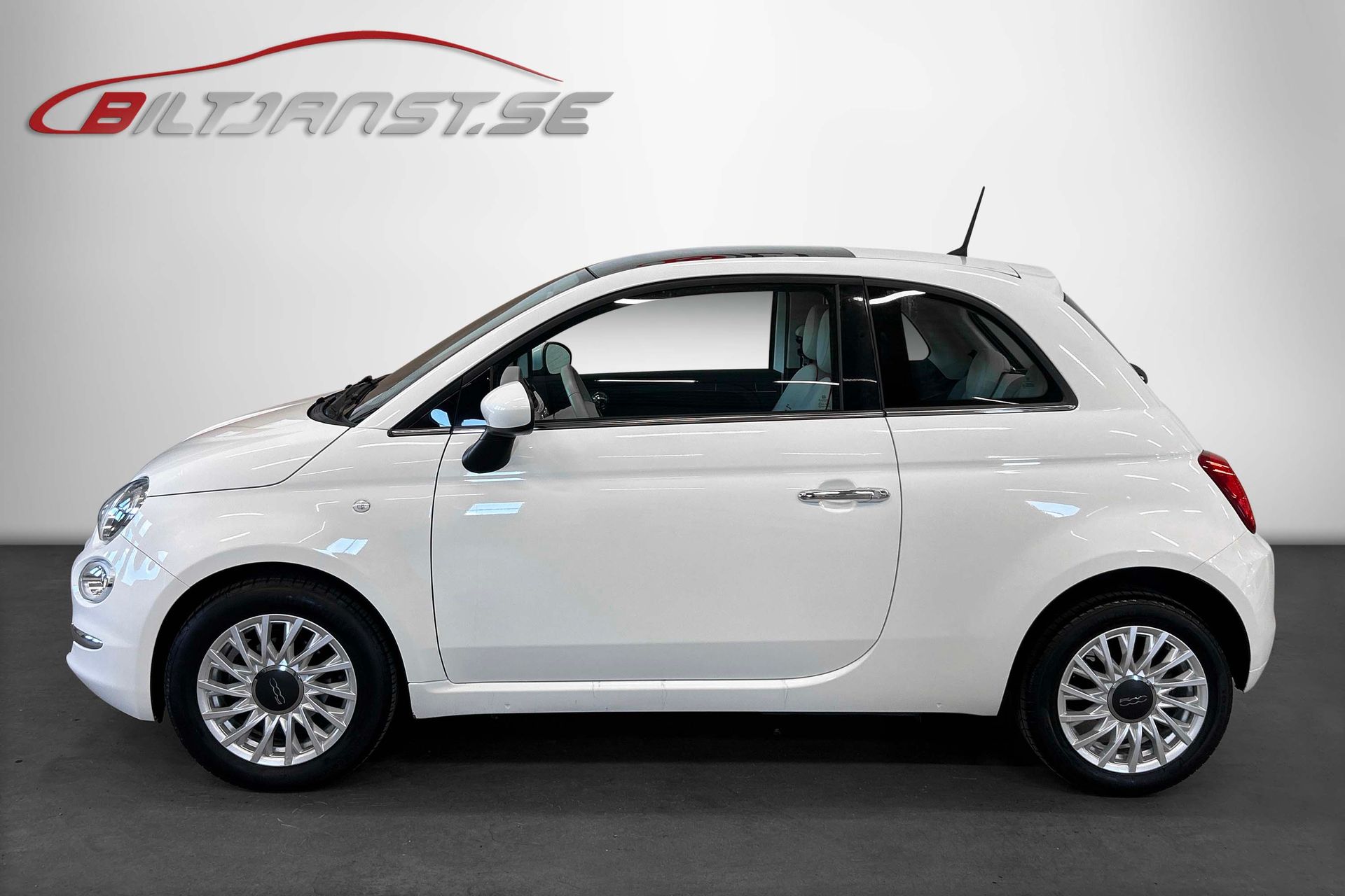 Fiat 500 1,2 69hk Lounge 2017, bild 2/10