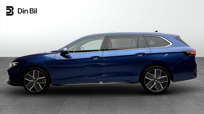 Bild 2 av Volkswagen Passat Variant eHybrid R-LINE 1.5 TSI Edition/Drag/Panorama