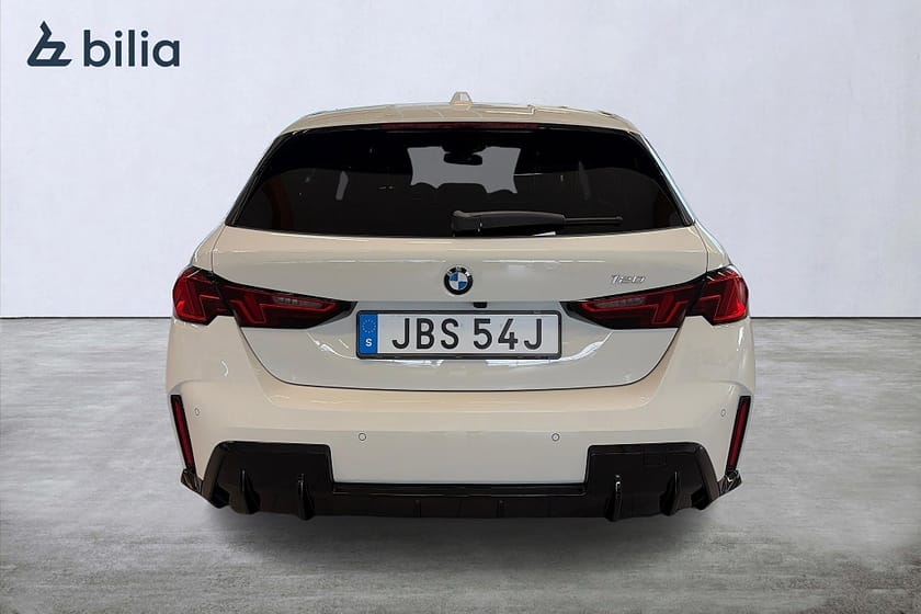 Bild 4 av BMW 120 M Sport H/K Panorama Rattvärme Backkamera