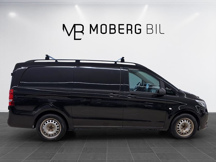 Bild 3 av Mercedes-Benz Vito 119 BlueTEC 3.0t 190hk Helg på Moberg! Tempatic B-Kamera Navi Drag PDC