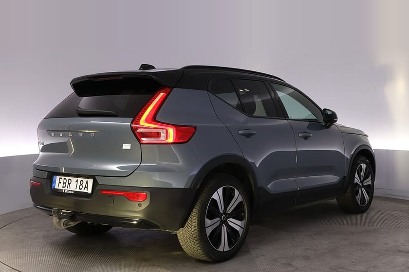 Bild 5 av Volvo XC40 Recharge Twin Plus Kamera Elstol BLIS Navi Drag