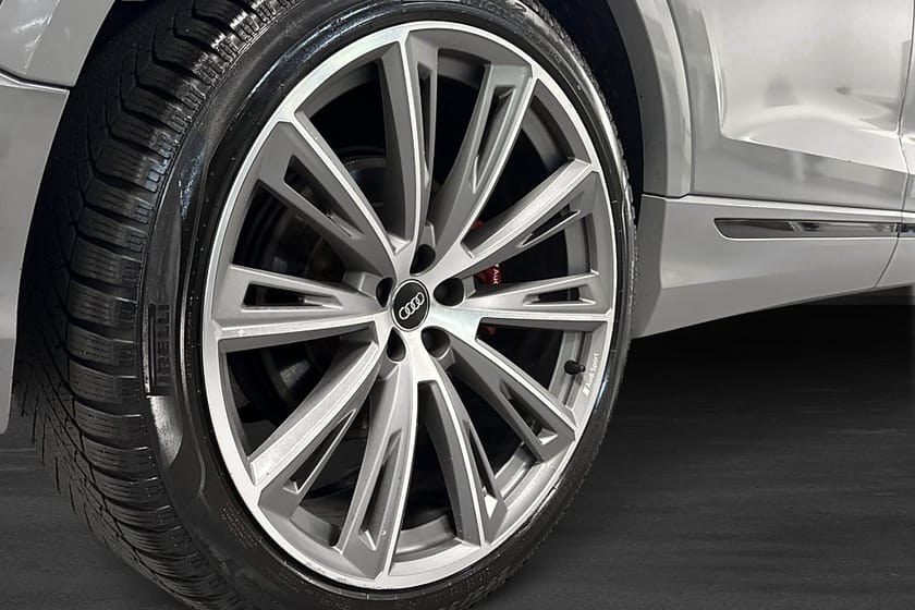 Bild 5 av Audi Q8 50 TDI quattro TipTronic S Line 23” Fälgar, Sound boost