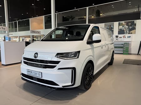 Volkswagen Transporter T32 2.0 TDI *AFTEN EDITION* LAGERBIL / DRAG / IQ-LIGHT