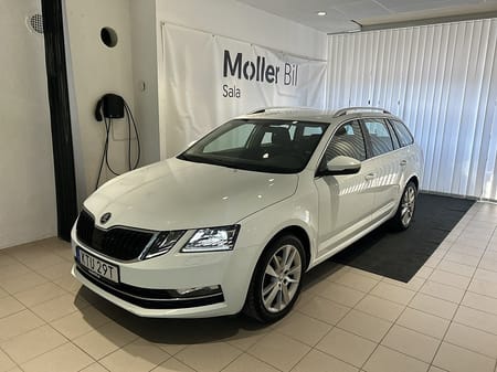 Škoda Octavia Kombi Skoda Combi Style 1.6 TDI 115hk Drag|Värmare|Sensorer