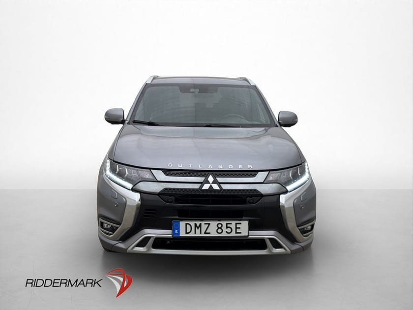 Bild 2 av Mitsubishi Outlander PHEV AWD 224hk Business 360° Skinn