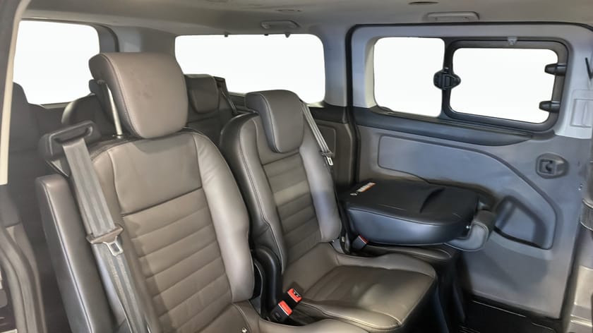 Bild 5 av Ford Tourneo Custom 320 Titanium L2 2.0L EcoBlue 170hk Automat 9-Sits