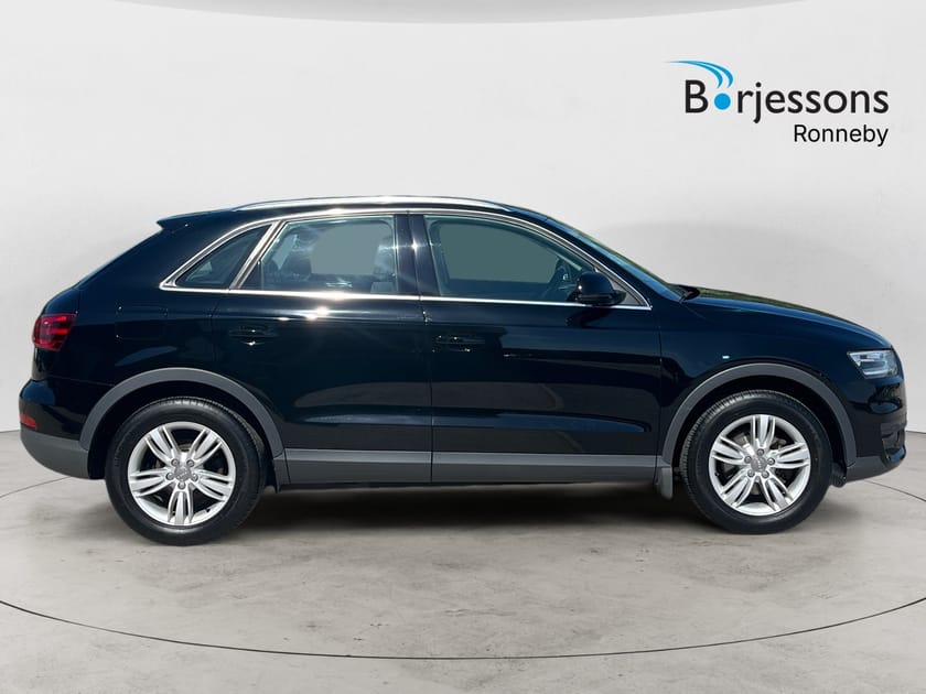 Bild 2 av Audi Q3 2.0 TFSI quattro Proline Manuell, 170hk Dragkrok