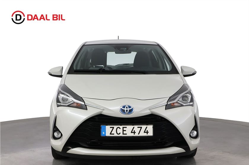 Bild 2 av Toyota Yaris Hybrid e-CVT 101HK TOUCH & GO EDITION B-KAMERA NAVI