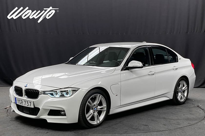Bild 1 av BMW 330e Sedan 330 252HK M-Sport /Navi /4481 mil