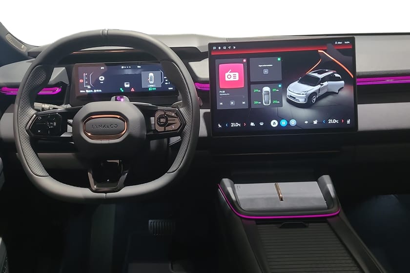 Bild 5 av Lynk & Co 08 PHEV