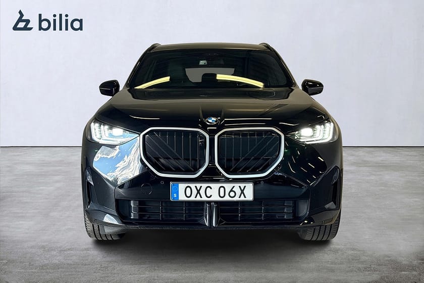 Bild 2 av BMW X3 30e xDrive M Sport / H/K / Drag / 20 tum / 360° / Laser