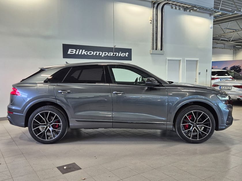 Bild 2 av Audi Q8 55 TFSI quattro Competition Plus, S Line
