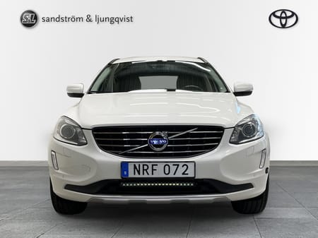 Volvo XC60 D4 AWD Momentum (Dragkrok)