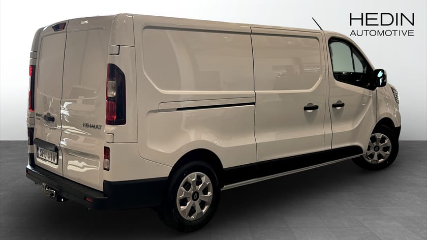 Bild 2 av Renault Trafic Skåpbil L2H1 150 Automat Nordic Line