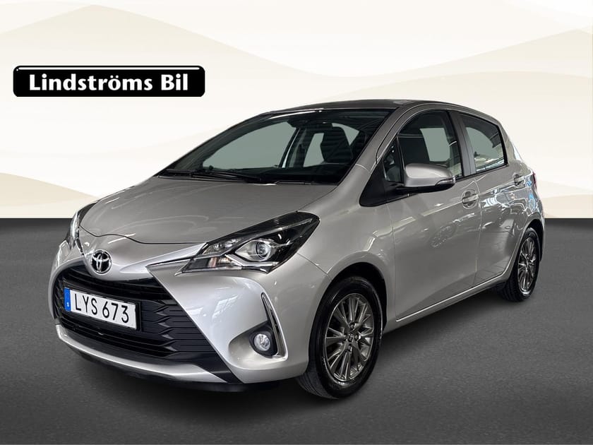 Bild 1 av Toyota Yaris 1.5 Active Sommar/Vinterhjul
