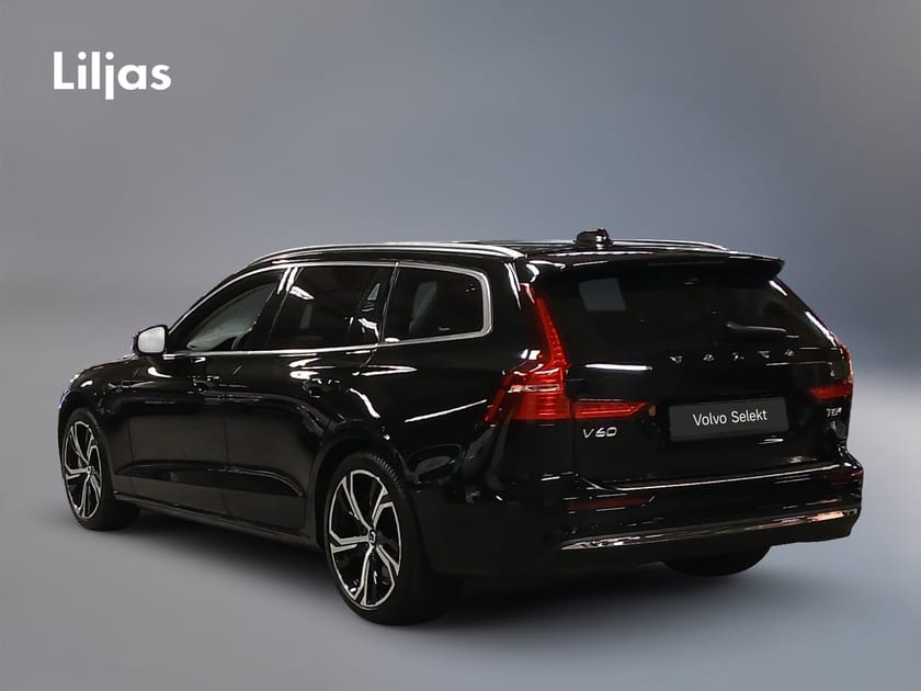 Bild 4 av Volvo V60 T8 AWD Ultra Bright//Bowers&Wilkins//Dragkrok//
