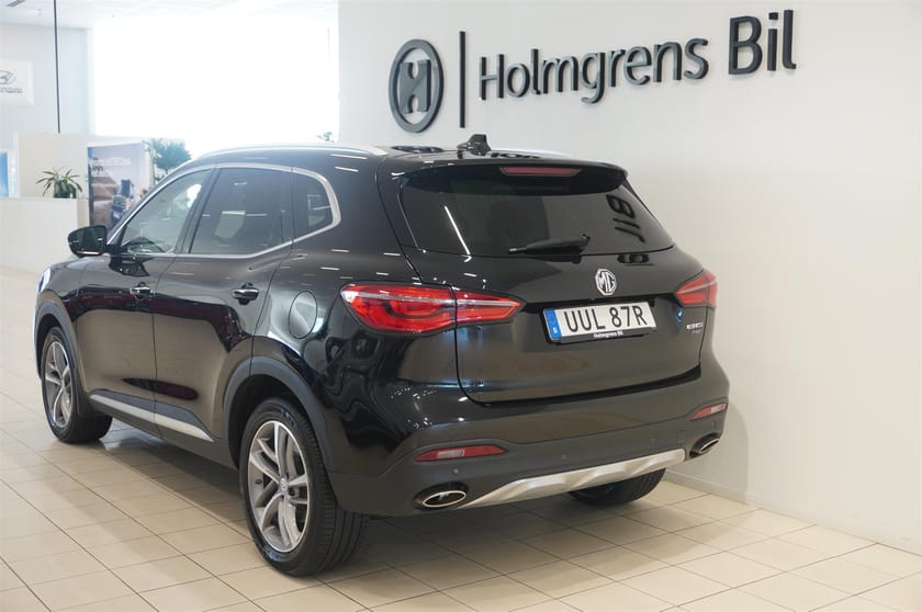 Bild 4 av MG EHS PHEV Luxury Pebble Black