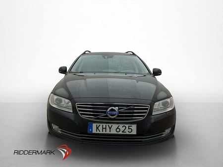 Volvo V70 D2 Momentum Nybes Väl-servad VOC Rattvärme P-Senso