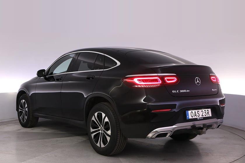 Bild 4 av Mercedes-Benz GLC 300 de Coupé 4MATIC Drag Cockpit Kamera
