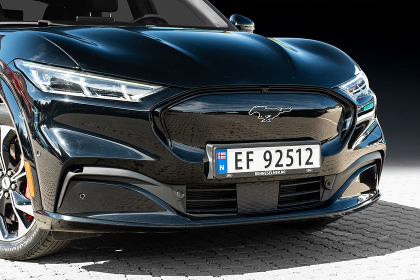 Bilde 2 av Ford Mustang Mach-E Long Range AWD LR|AWD|Tekno|360|Krok|B&O|Innbytte
