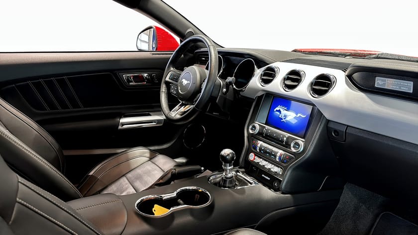 Bild 3 av Ford Mustang GT Fastback / Custom Pkt. 2 / Brembo / Sportavgassystem