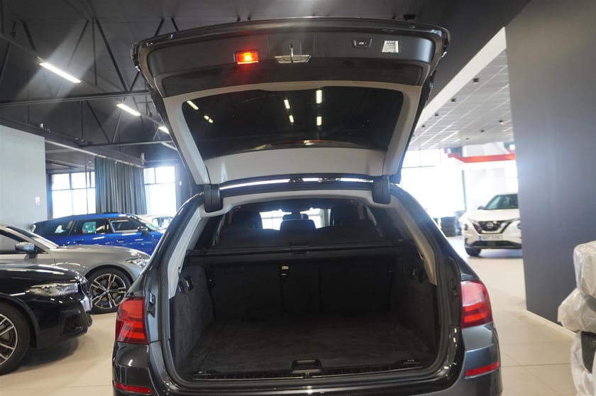 Bild 5 av BMW 520d Touring Steptronic Drag HiFi