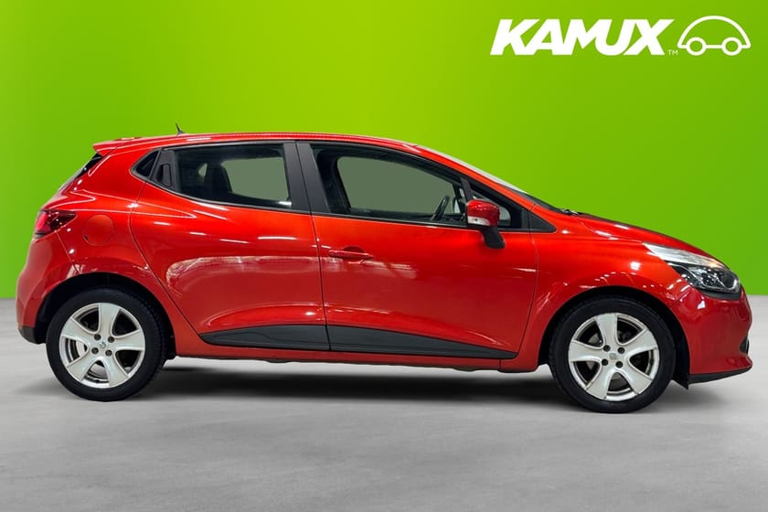 Bild 2 av Renault Clio 1.2 TCe EDC Expression 120 HK Få ägare!