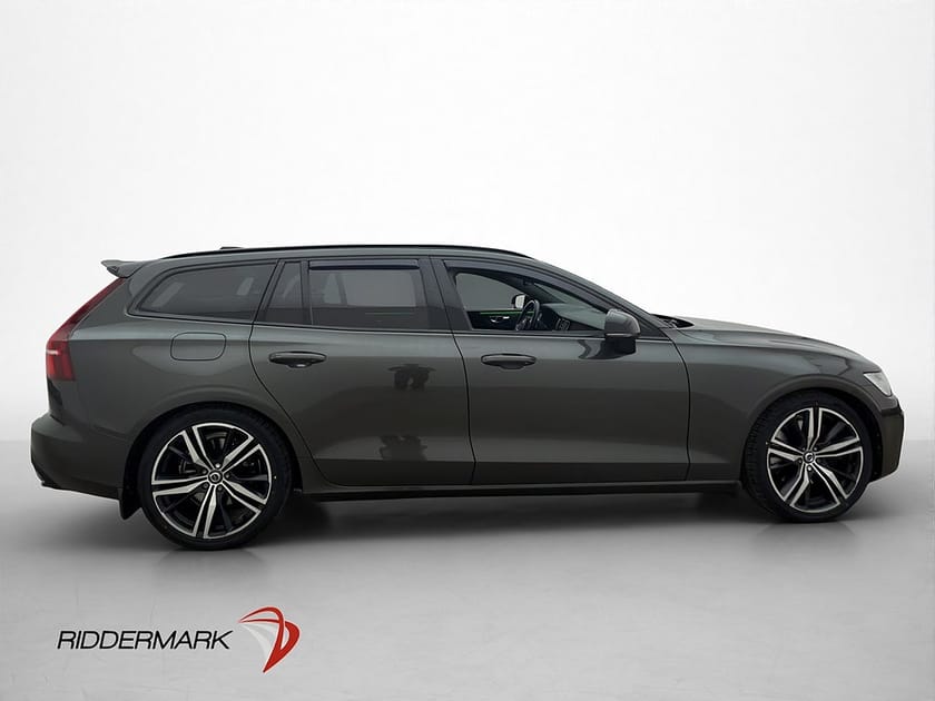 Bild 4 av Volvo V60 T5 R-Design 250hk Drag Pano H/K HUD Skinn Värmare