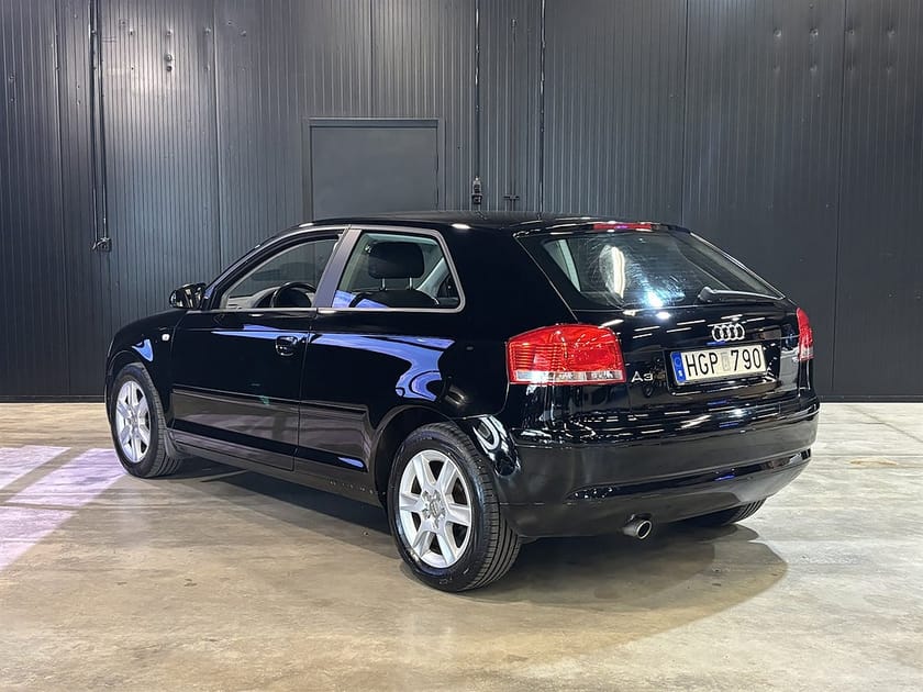 Bild 4 av Audi A3 1.6 FSI 16v Manuell, 116hk Attraction, Comfort