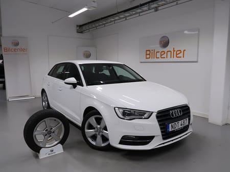 Audi A3 Sportback 2.0 TDI V-Däck ingår Aut-Bang&Olufsen-Farth-Parksens-BT